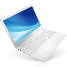 Samsung 3SERİSİ NP370R5E S06TR Notebook